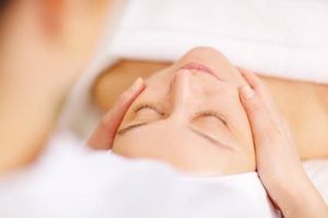 Read more about the article LIFTING FACIAL ENERGETIQUE ACCESS CONSCIOUSNESS®